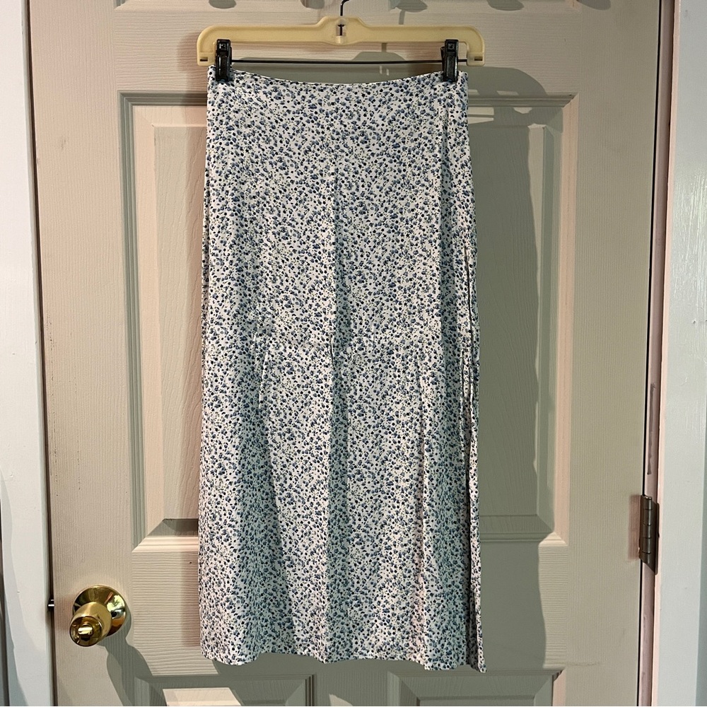 Brandy Melville Floral Skirt